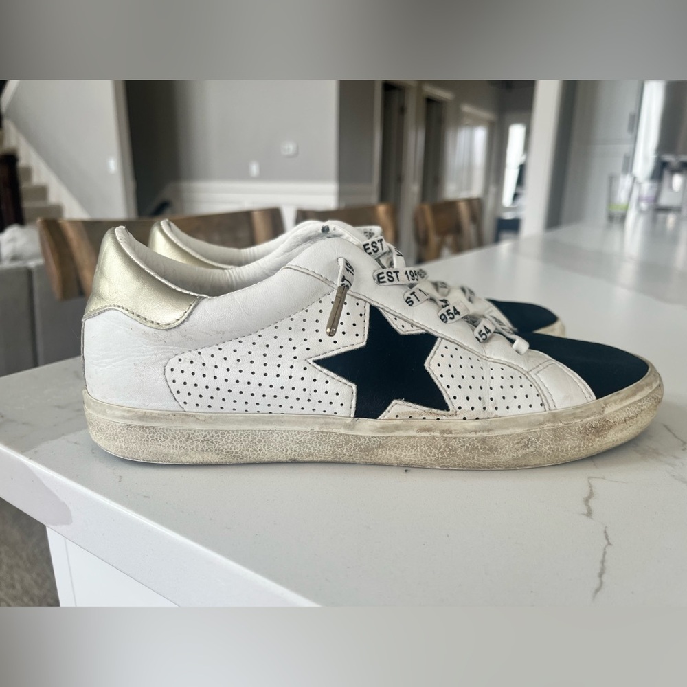 Vintage Havana’s, size 9